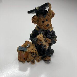 VINTAGE 1997 Boyds Bear & Friends Edmond The Graduate Collection Figurine Decor